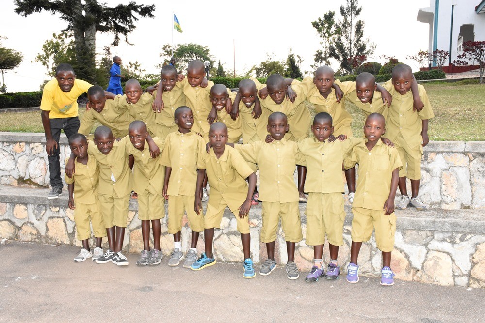 Children visit to the King's Palace Museum in Rukari/Nyanza